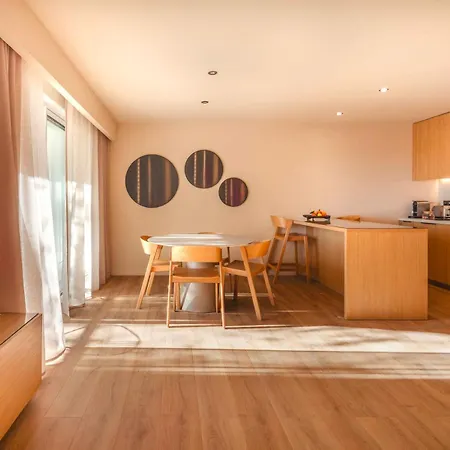 Massane Aparthotel